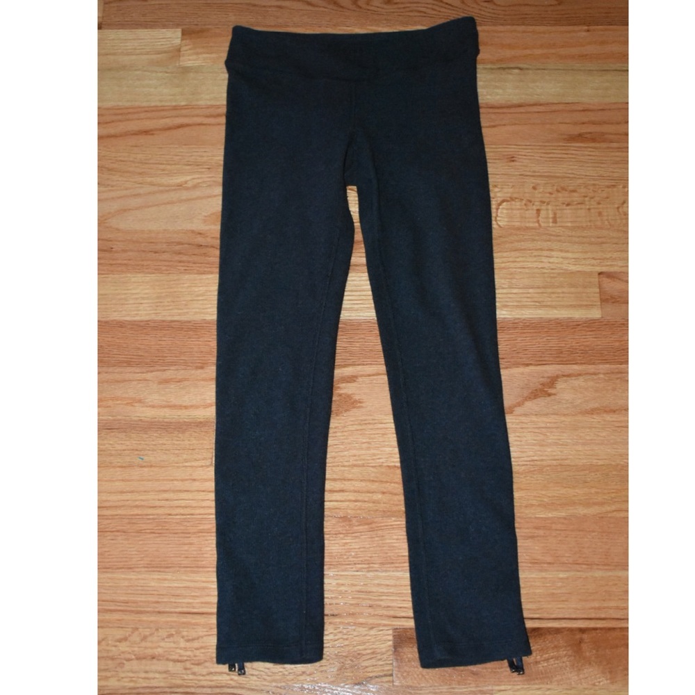 Lululemon Cropped Ribbed Leggings